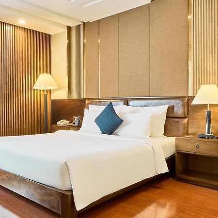 Kin Hotel Thi Sach Ho Chi Minh City Exterior photo