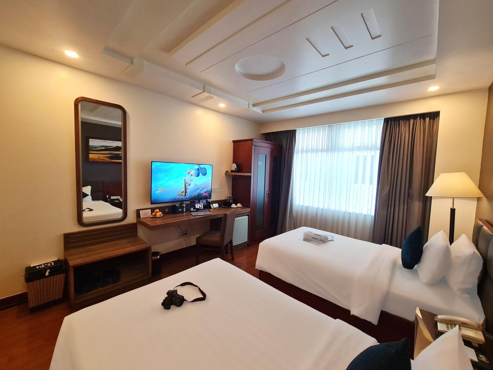 Kin Hotel Thi Sach Ho Chi Minh City Exterior photo