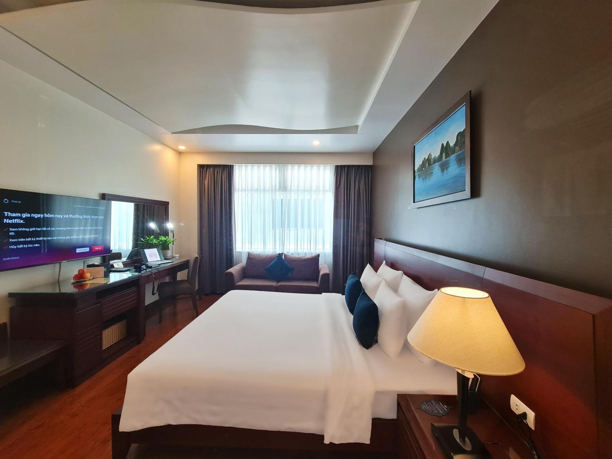 Kin Hotel Thi Sach Ho Chi Minh City Exterior photo