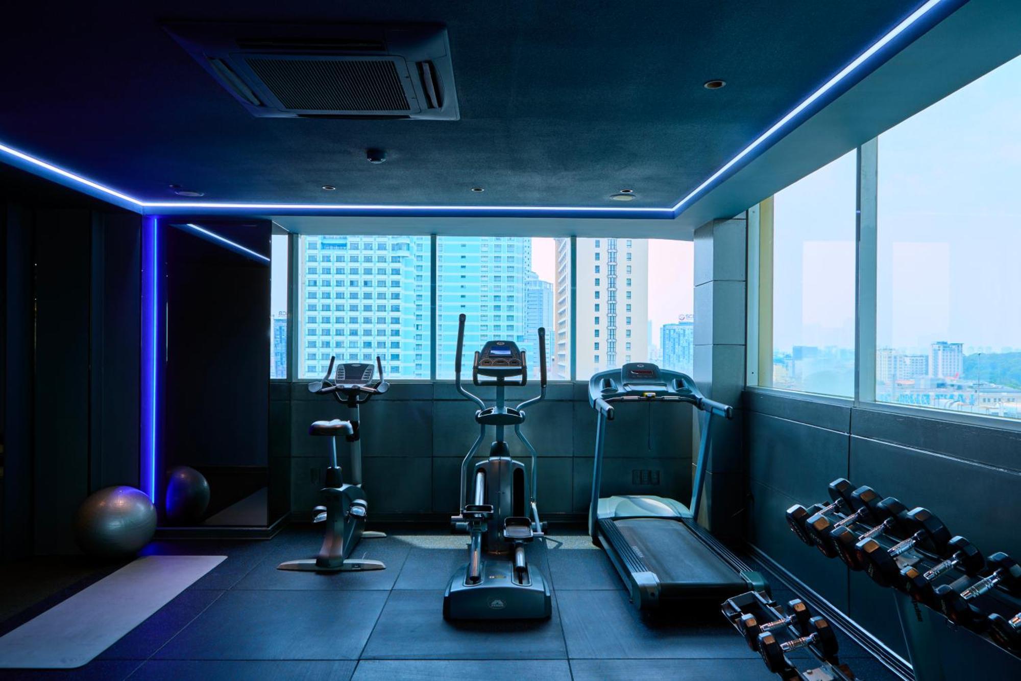 Kin Hotel Thi Sach Ho Chi Minh City Exterior photo