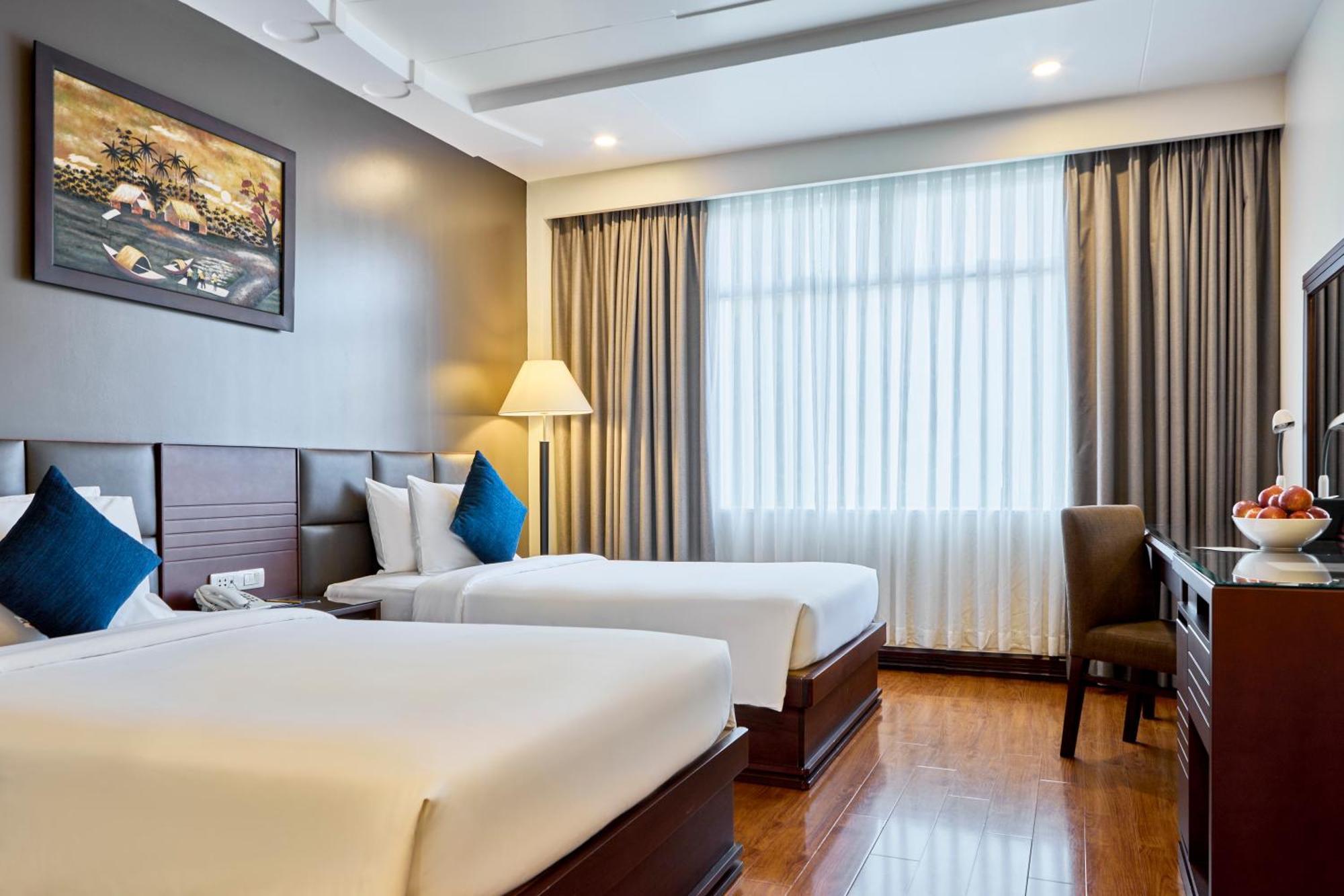 Kin Hotel Thi Sach Ho Chi Minh City Exterior photo