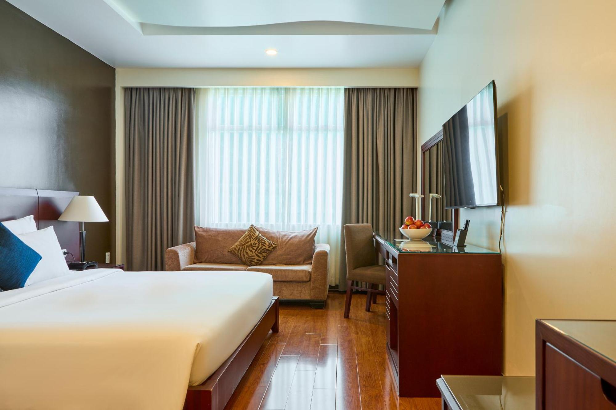 Kin Hotel Thi Sach Ho Chi Minh City Exterior photo